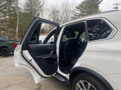 2025 BMW X5 xDrive50e