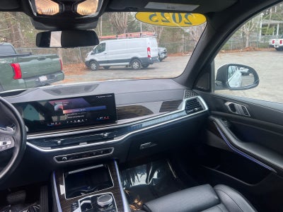 2025 BMW X5 xDrive50e