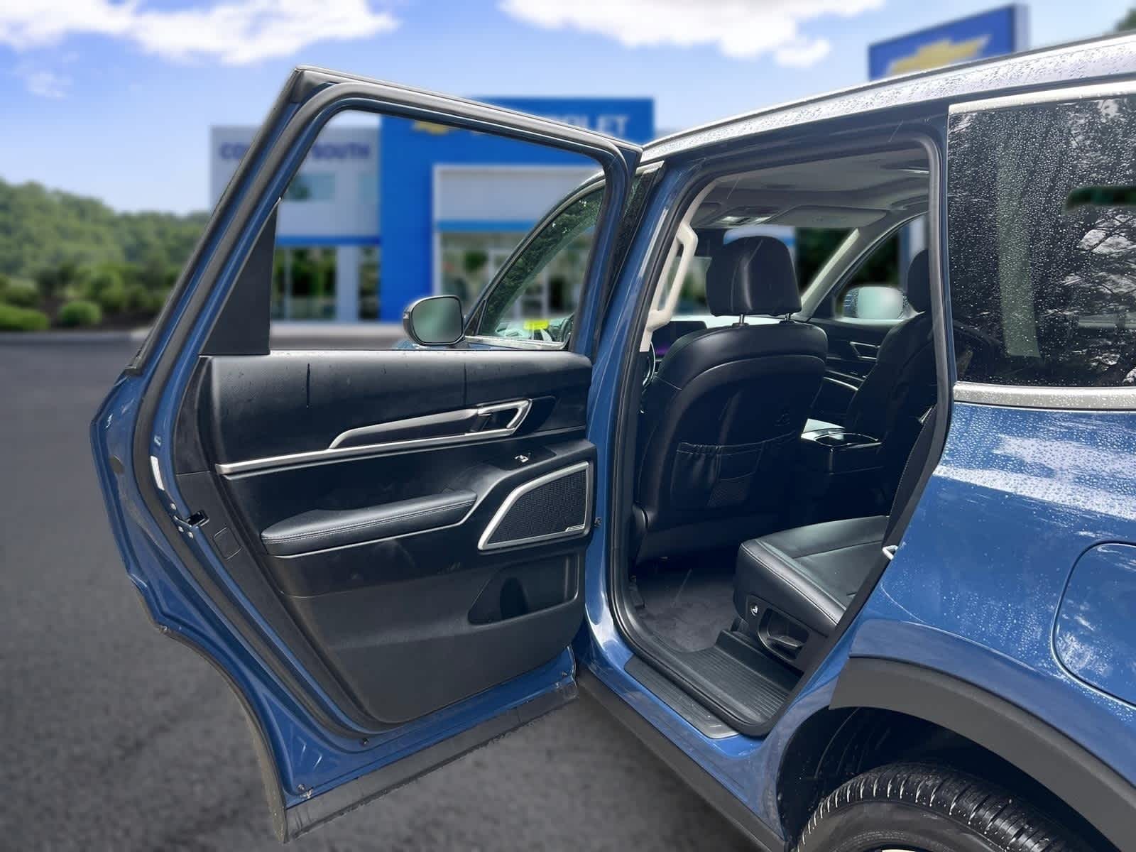 2023 Kia Telluride S