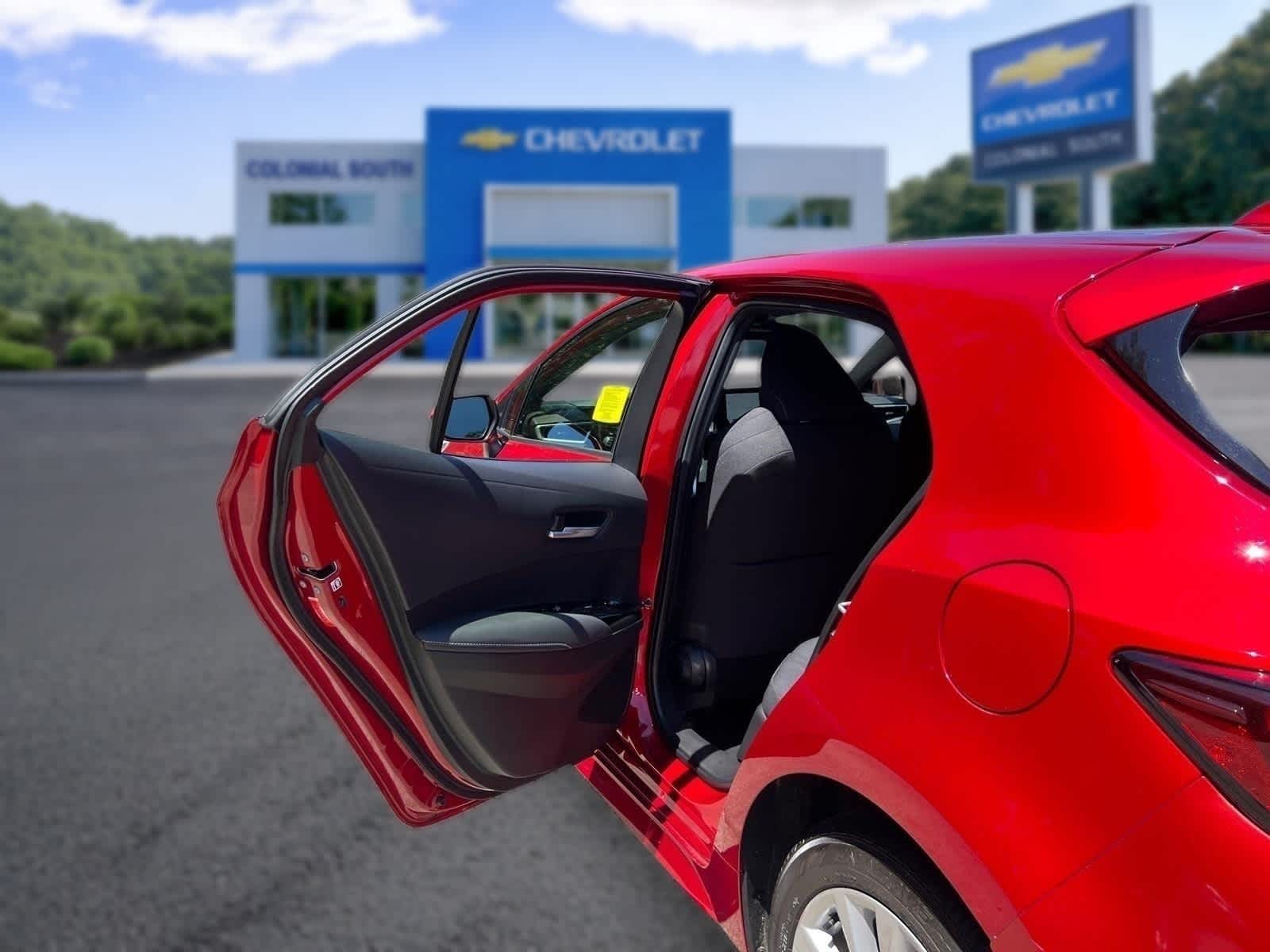 2024 Toyota Corolla Hatchback SE