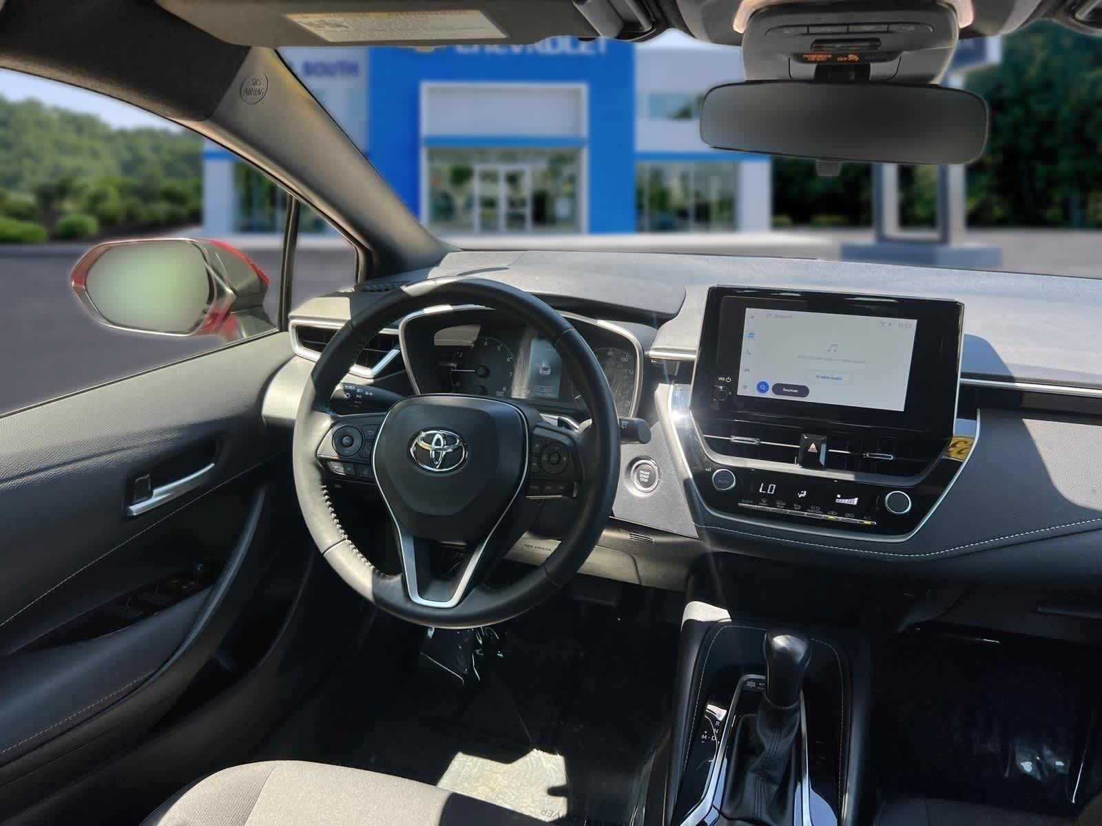 2024 Toyota Corolla Hatchback SE