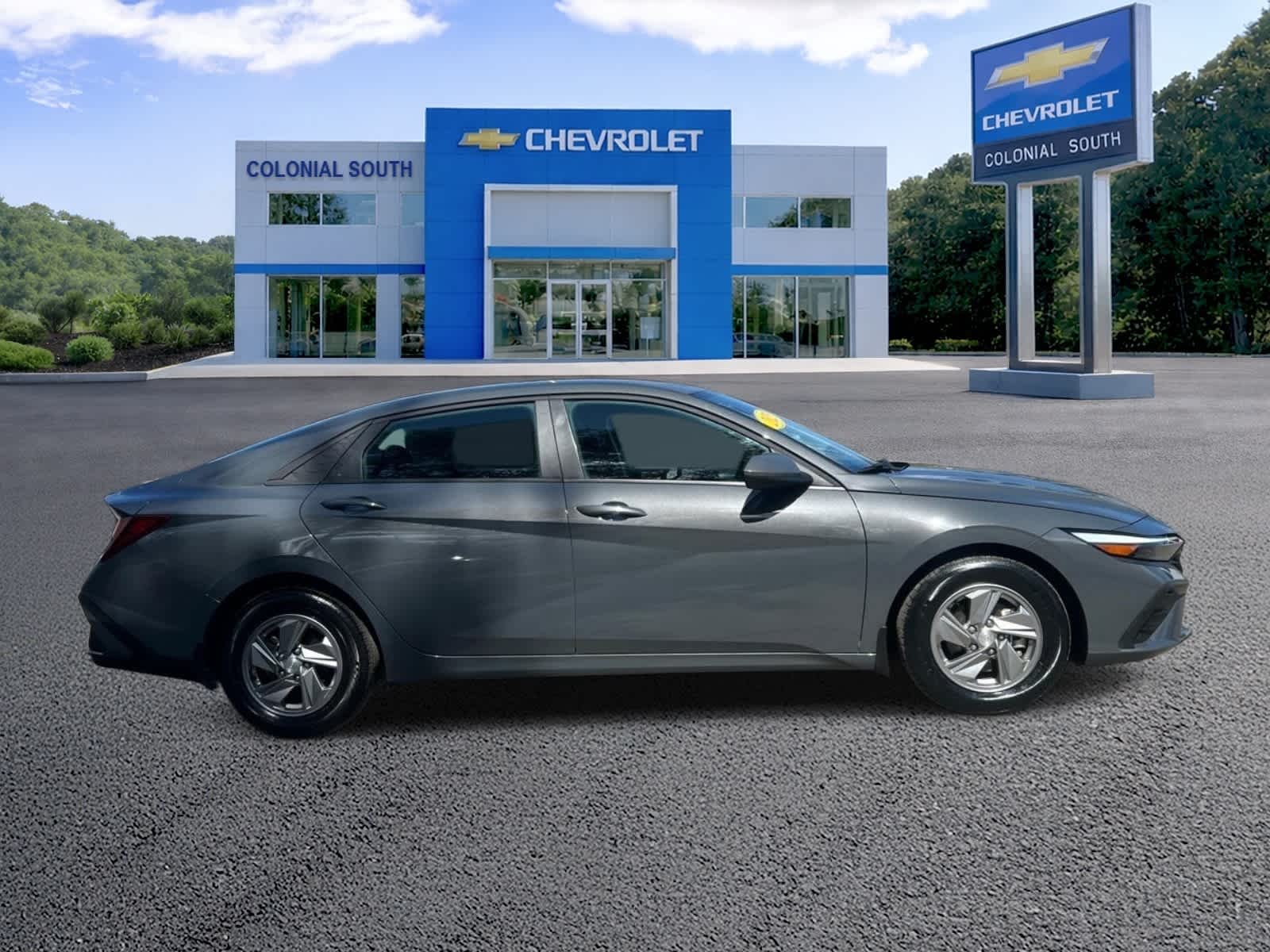 2025 Hyundai Elantra SE