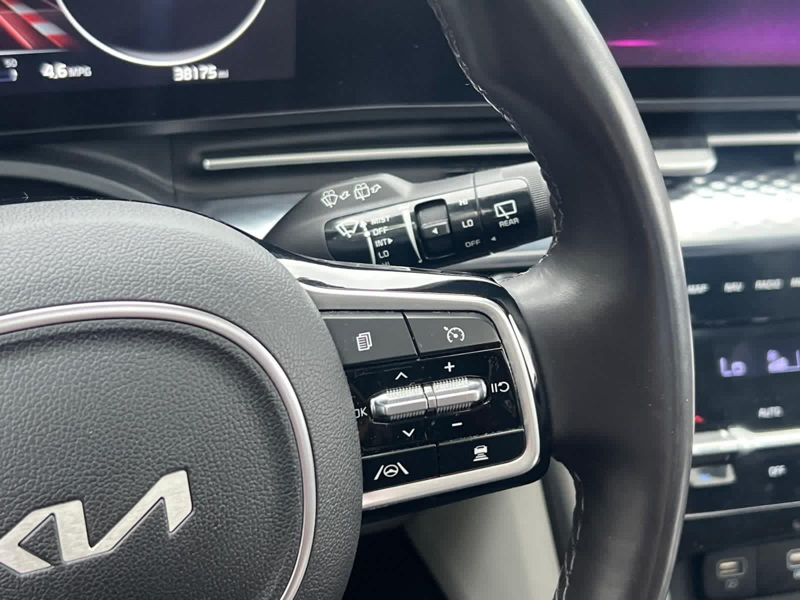 2024 Kia Carnival MPV SX Prestige