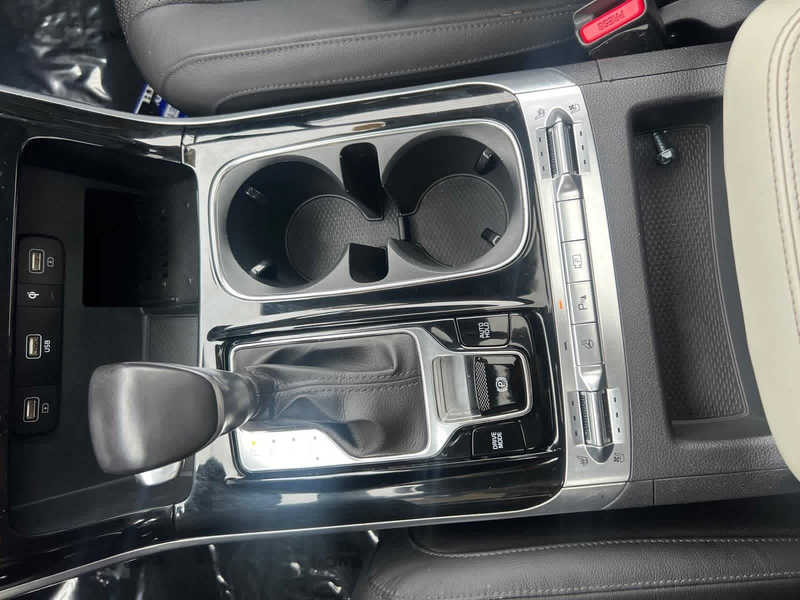 2024 Kia Carnival MPV SX Prestige