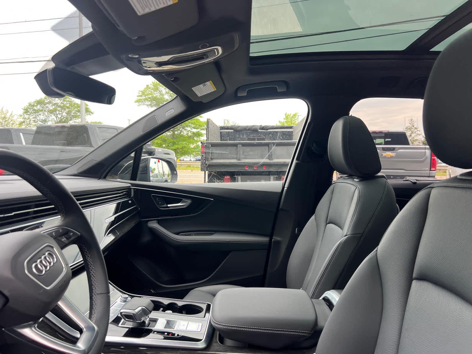 2026 Audi Q7 Premium Plus TFSI quattro tiptronic
