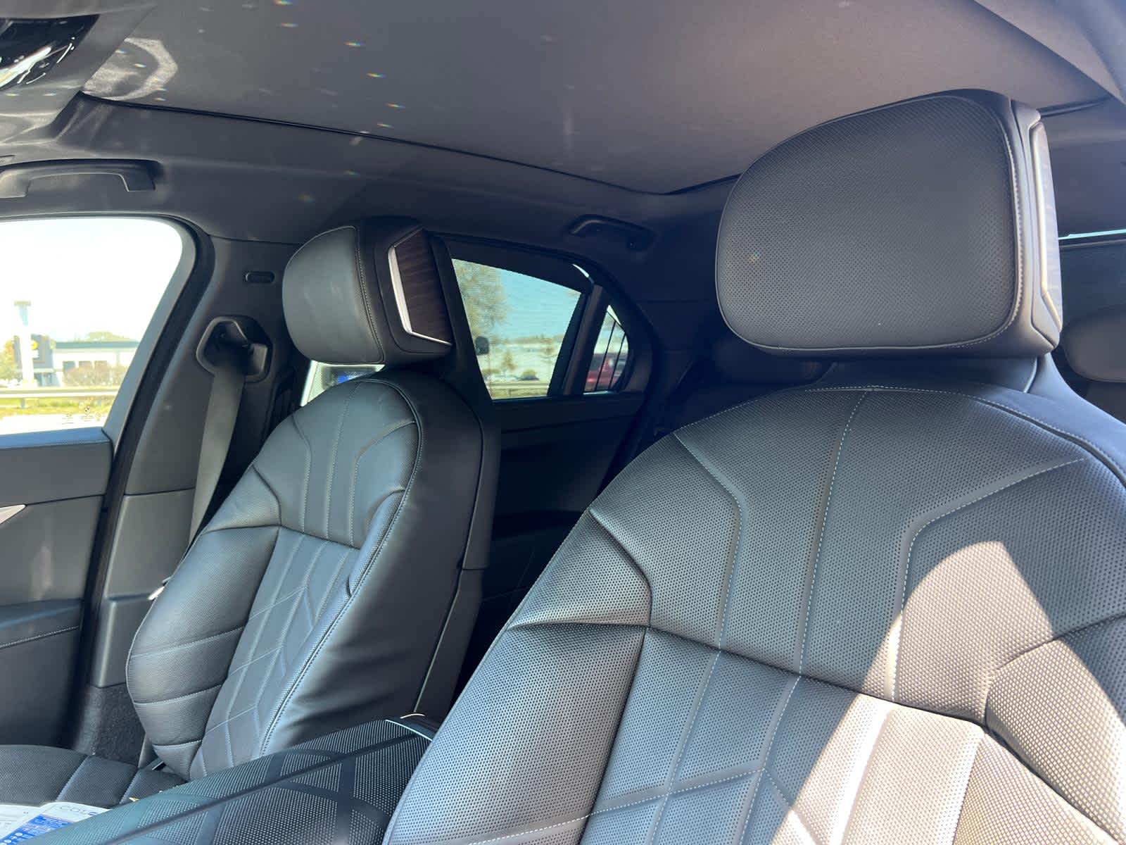 2023 BMW 760 i xDrive