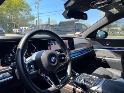 2023 BMW 760 i xDrive