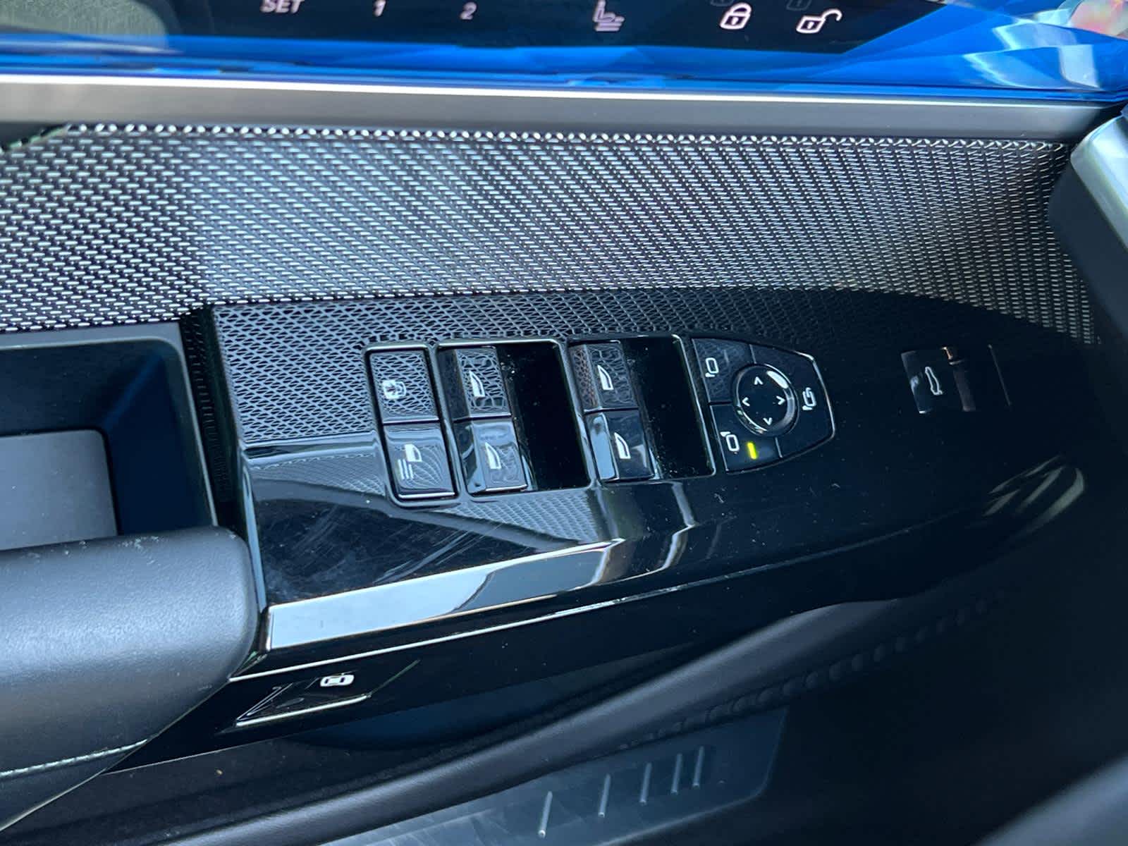 2023 BMW 760 i xDrive