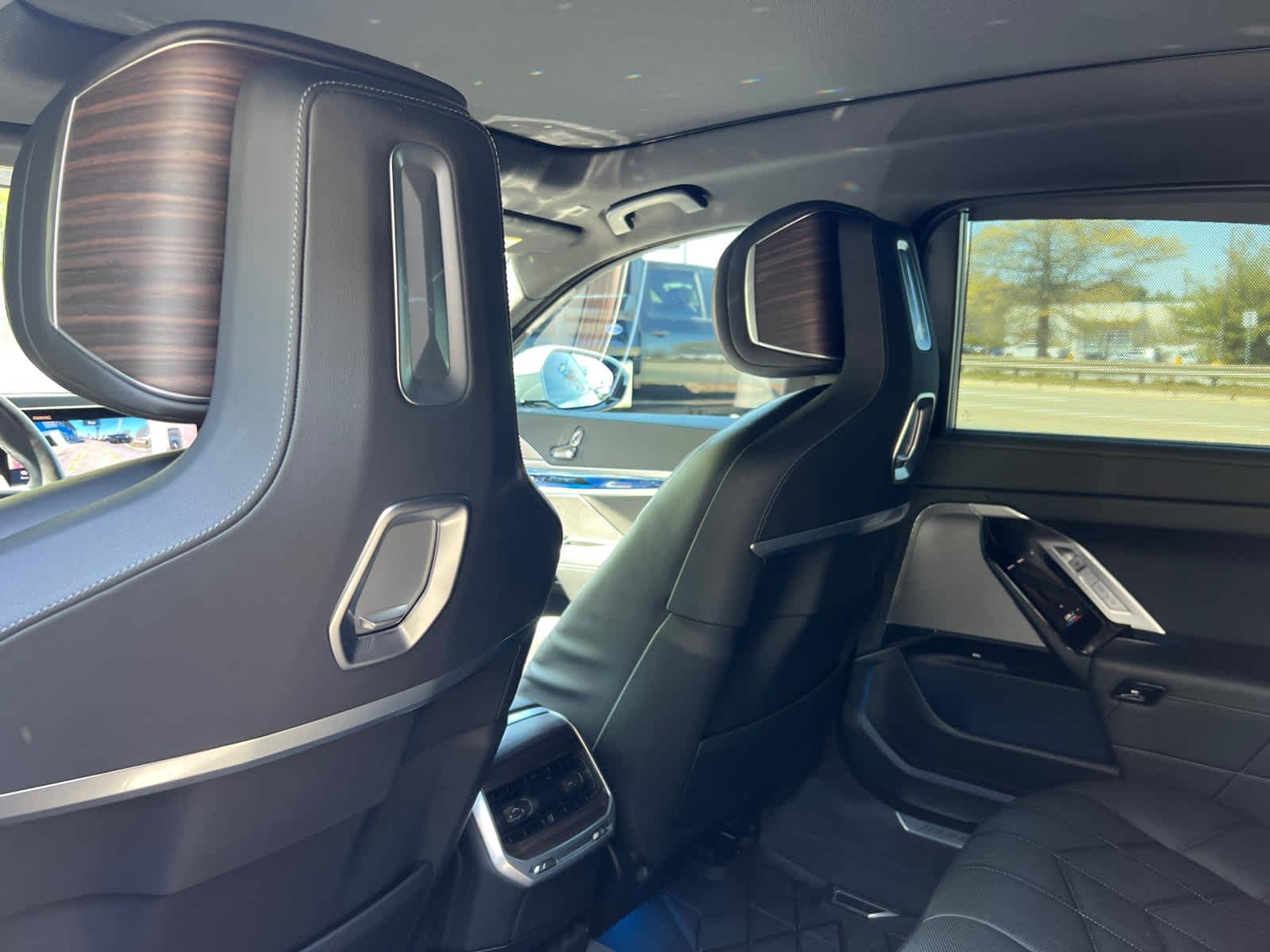 2023 BMW 760 i xDrive
