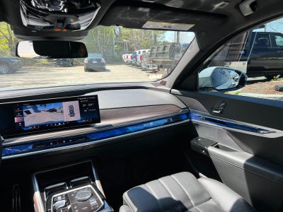 2023 BMW 760 i xDrive