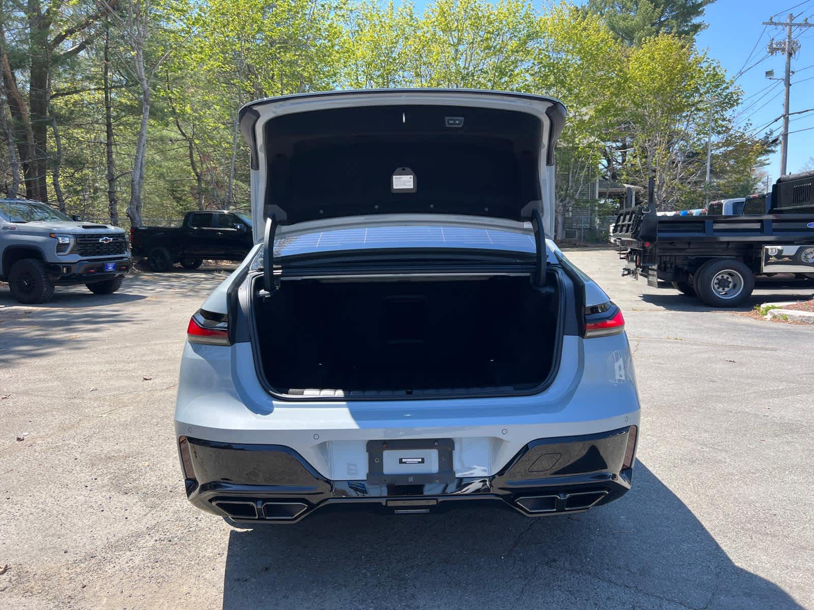 2023 BMW 760 i xDrive