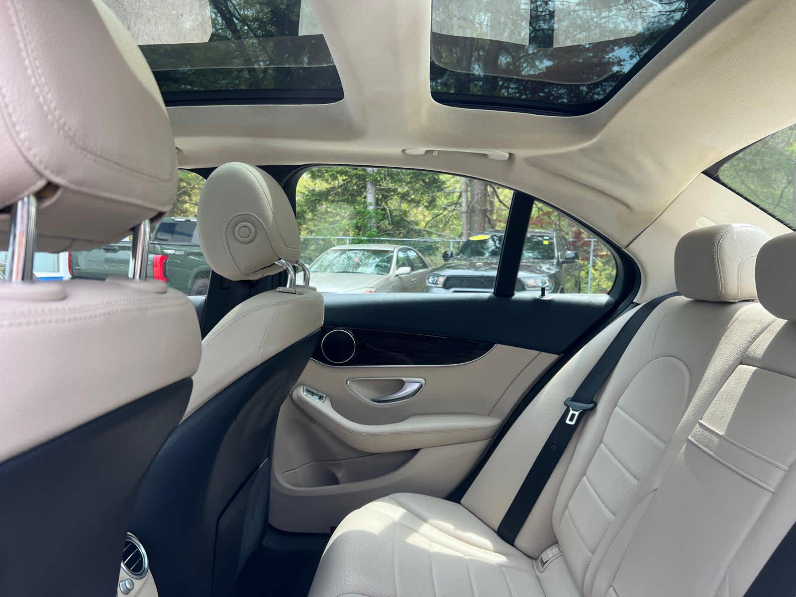 2016 Mercedes-Benz C 300 4MATIC®