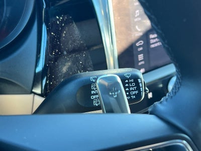 2025 Porsche Macan BASE/T