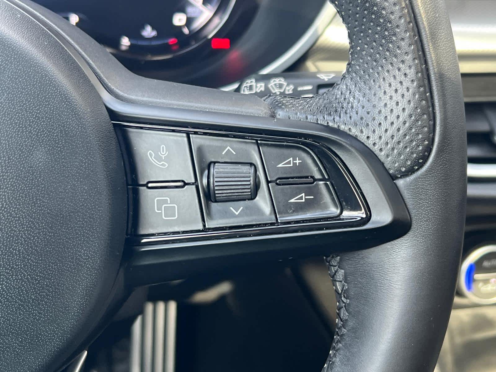 2024 Alfa Romeo Stelvio Ti AWD