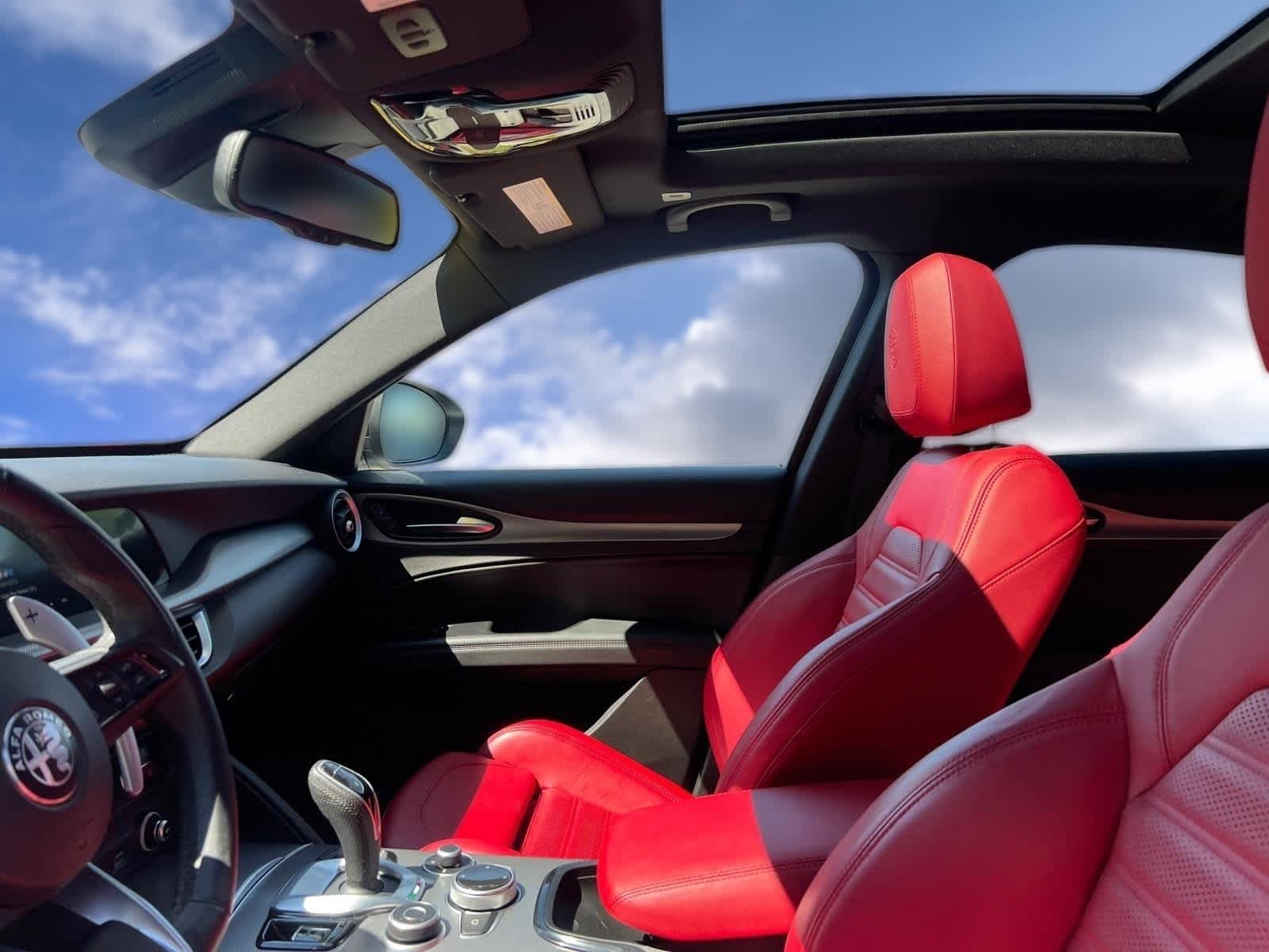 2024 Alfa Romeo Stelvio Veloce AWD